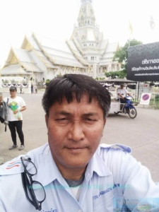 แท็กซี่ไปแปดริ้ว