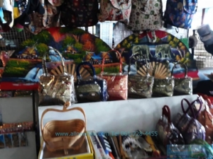 แท็กซี่ตลาดน้ำดำเนินสะดวก